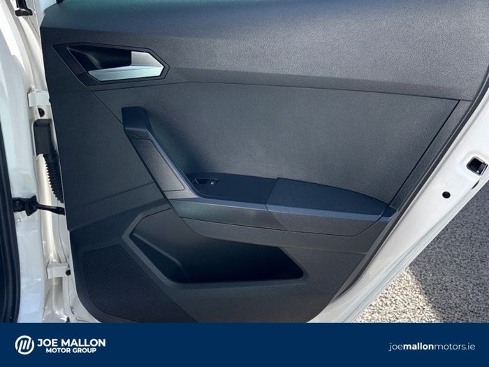 SEAT Arona 2024