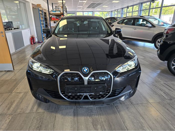 BMW i4 2024