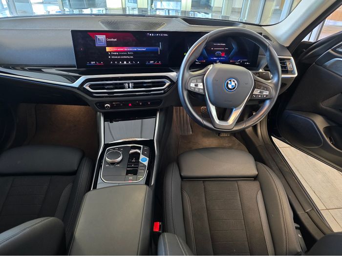BMW i4 2024