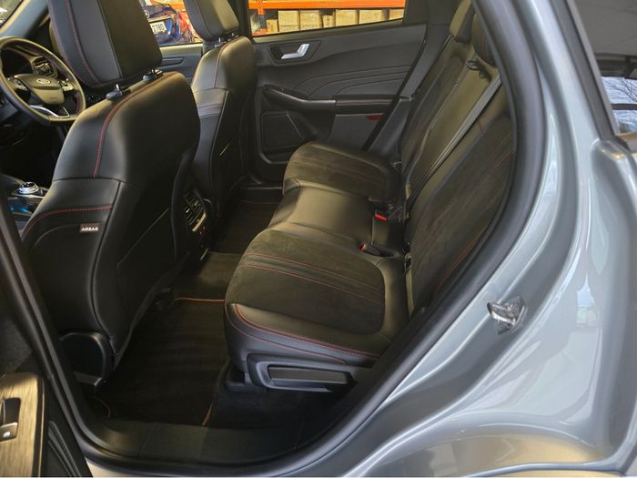 Ford Kuga 2025