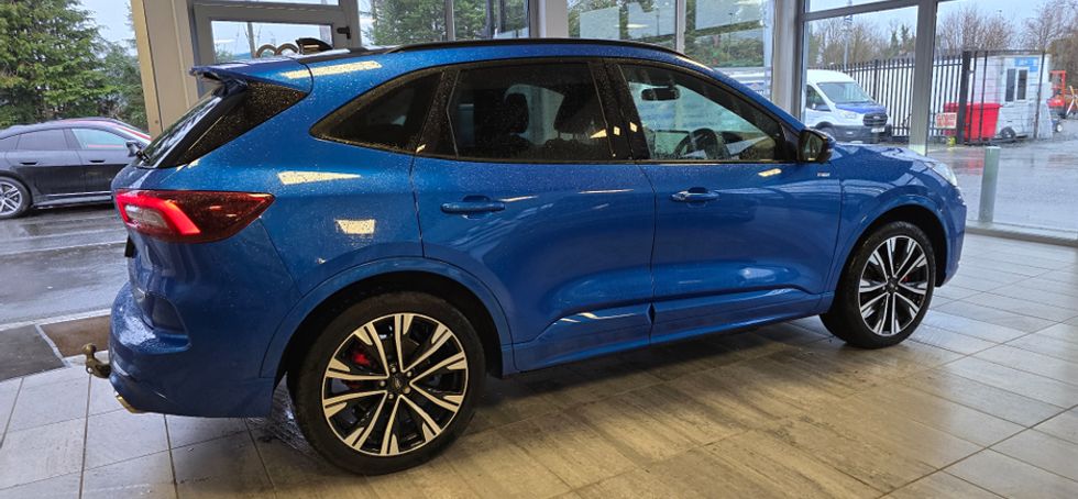 Ford Kuga 2025
