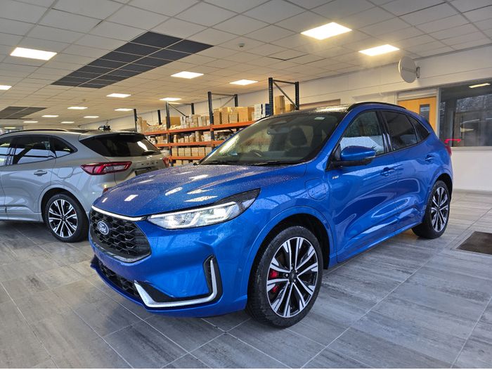 Ford Kuga 2025