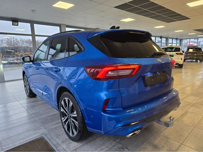 Ford Kuga 2025
