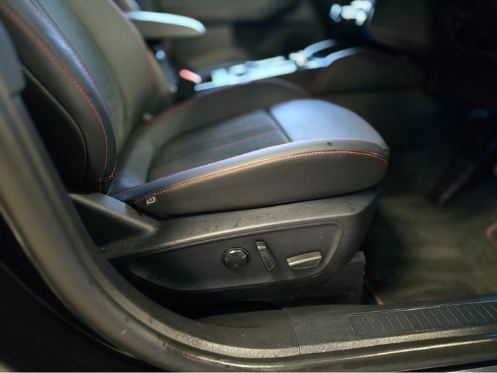 Ford Kuga 2025