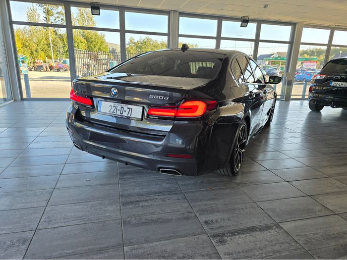 BMW 5 Series 2022