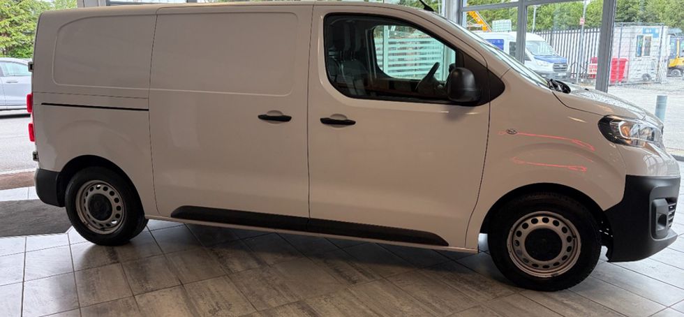 Peugeot Expert 2023