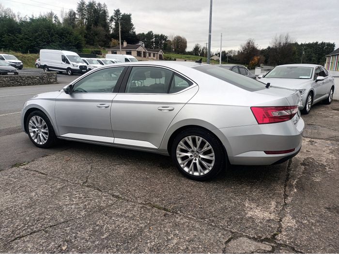 Skoda Superb 2022