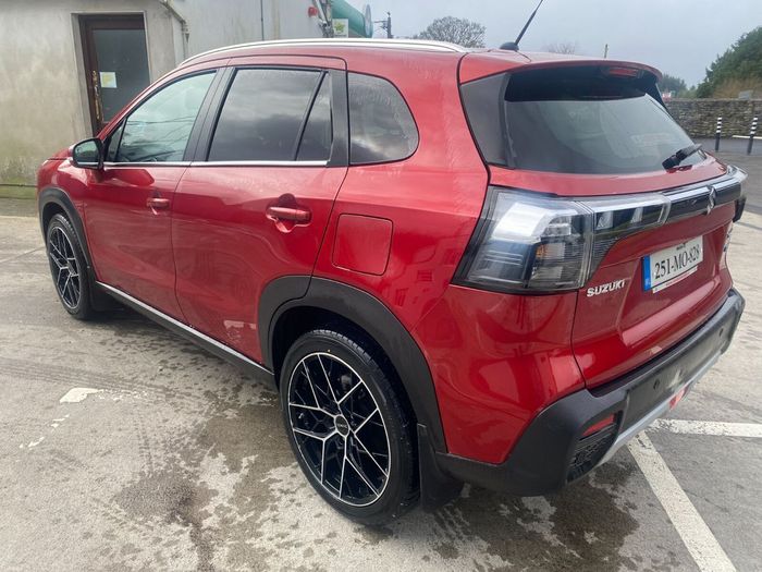 Suzuki SX4 2025