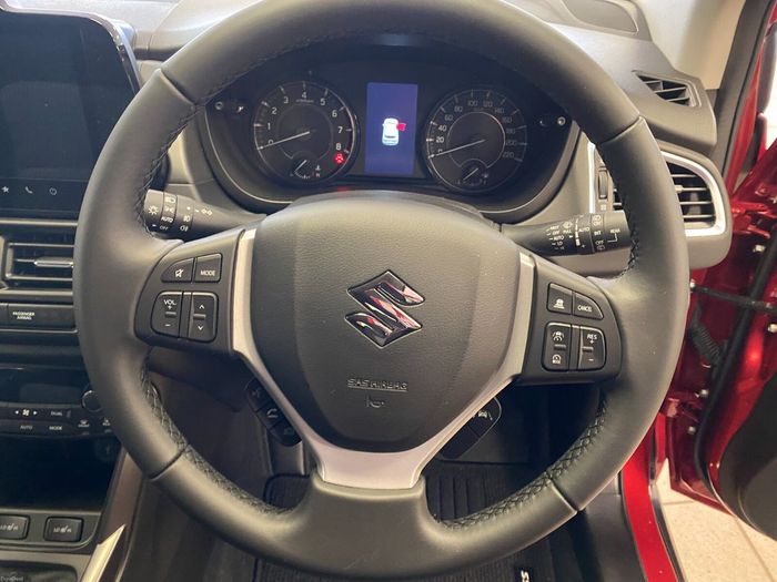 Suzuki SX4 2025