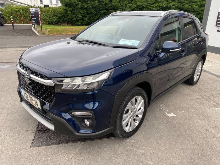 Suzuki S-CROSS 2023