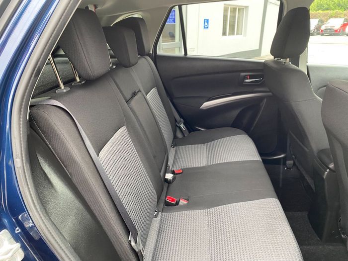 Suzuki S-CROSS 2023