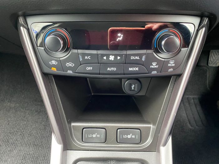 Suzuki S-CROSS 2023