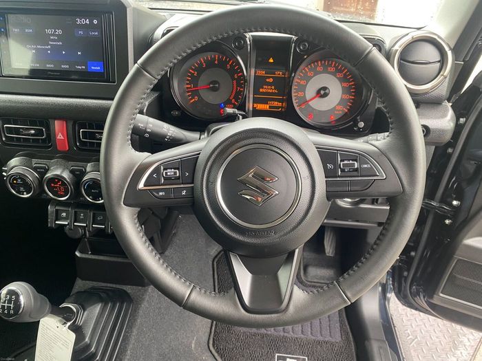 Suzuki Jimny 2025