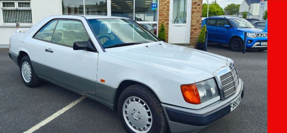 Mercedes-Benz 300 1988