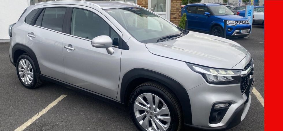 Suzuki S-CROSS 2023