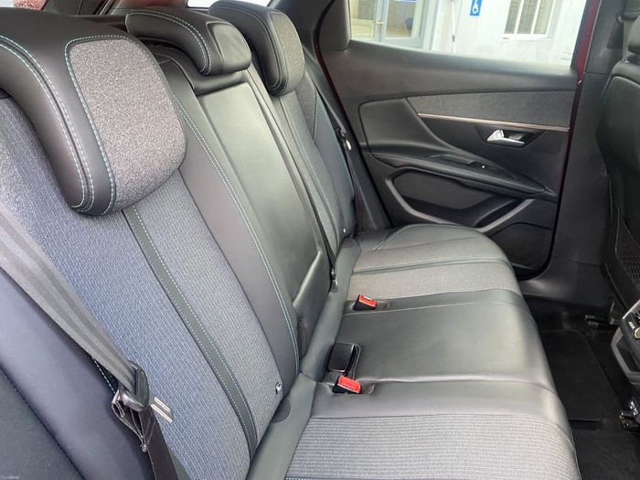 Peugeot 3008 2021