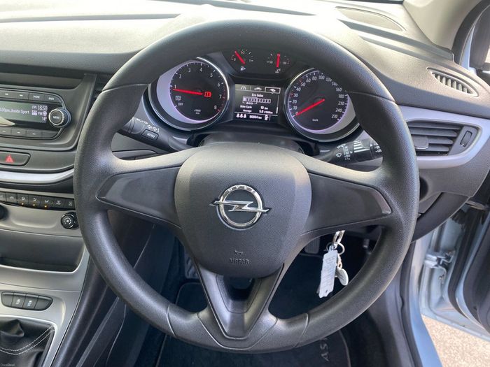 Opel Astra 2018
