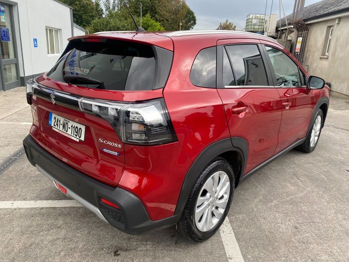 Suzuki SX4 S-Cross 2024