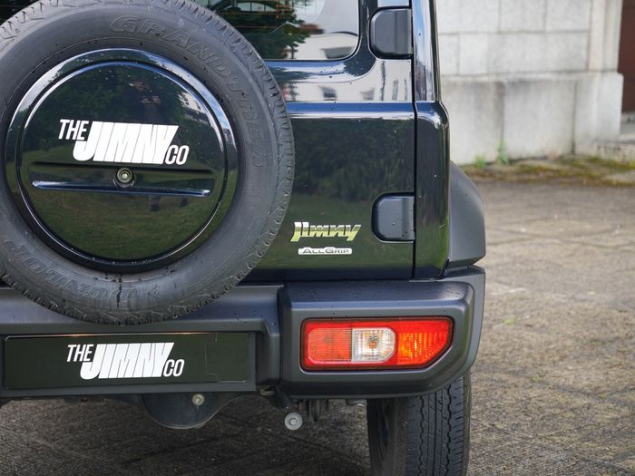 Suzuki Jimny 2024