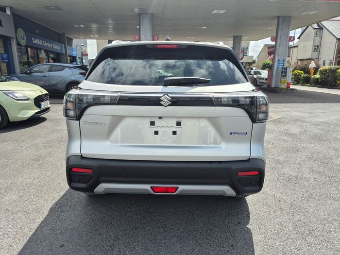 Suzuki S-CROSS 2026