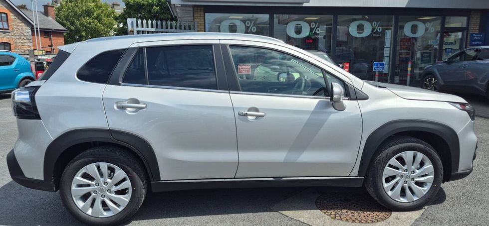 Suzuki S-CROSS 2026