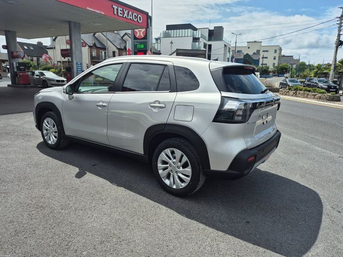 Suzuki S-CROSS 2026