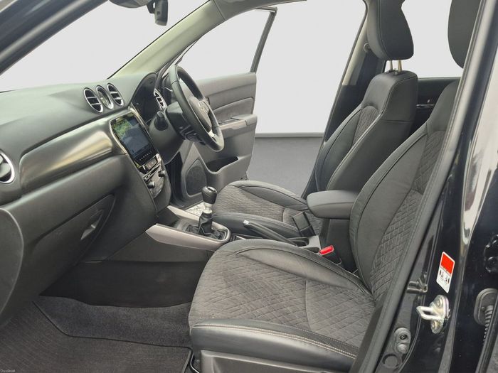 Suzuki Vitara 2025