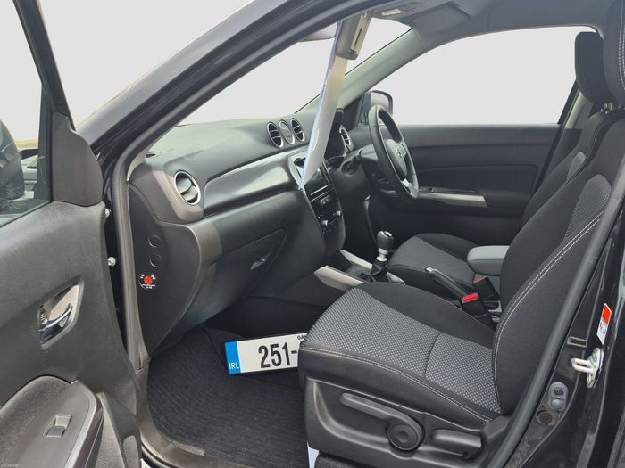 Suzuki Vitara 2025