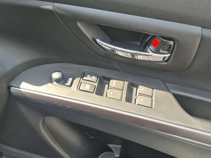 Suzuki S-CROSS 2026