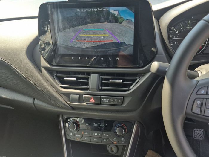 Suzuki S-CROSS 2026