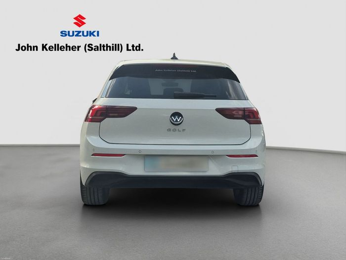 Volkswagen Golf 2025