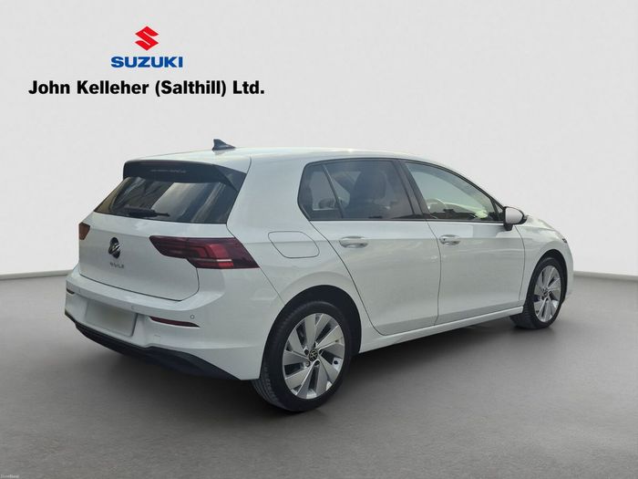 Volkswagen Golf 2025