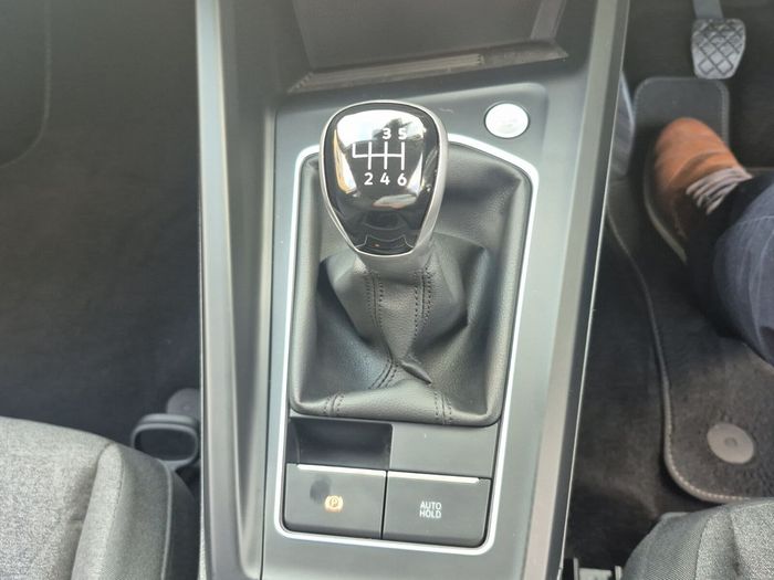 Volkswagen Golf 2025