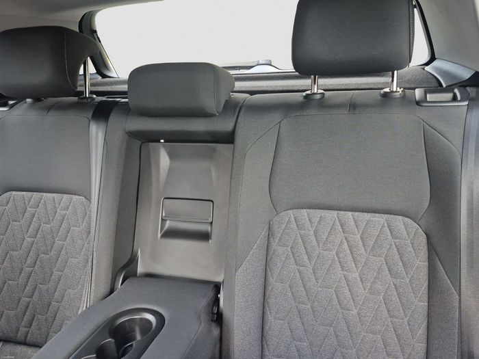 Volkswagen Golf 2025