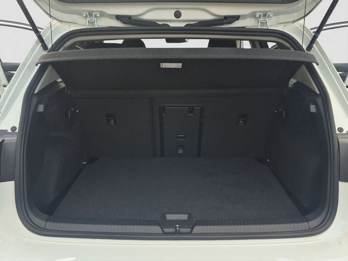 Volkswagen Golf 2025