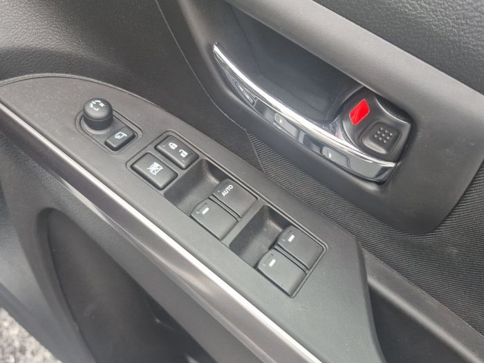 Suzuki SX4 2025
