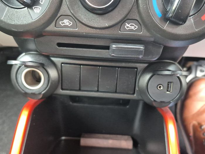 Suzuki Ignis 2018