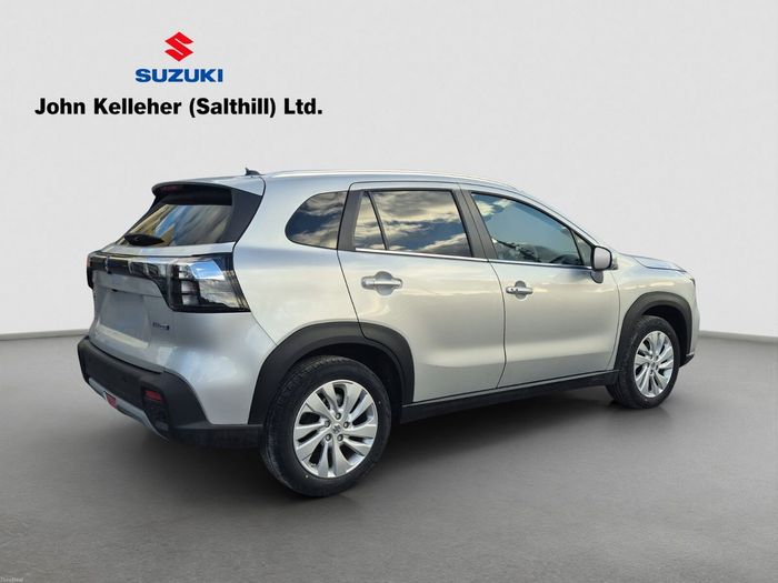 Suzuki S-CROSS 2026