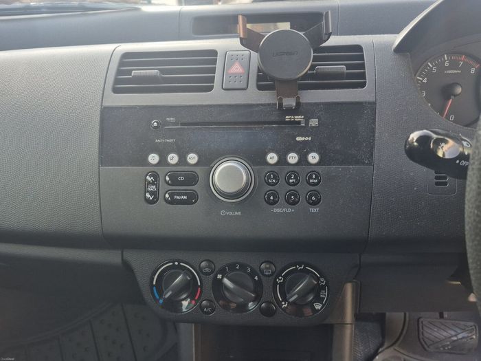 Suzuki Swift 2010