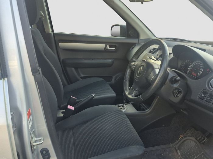 Suzuki Swift 2010