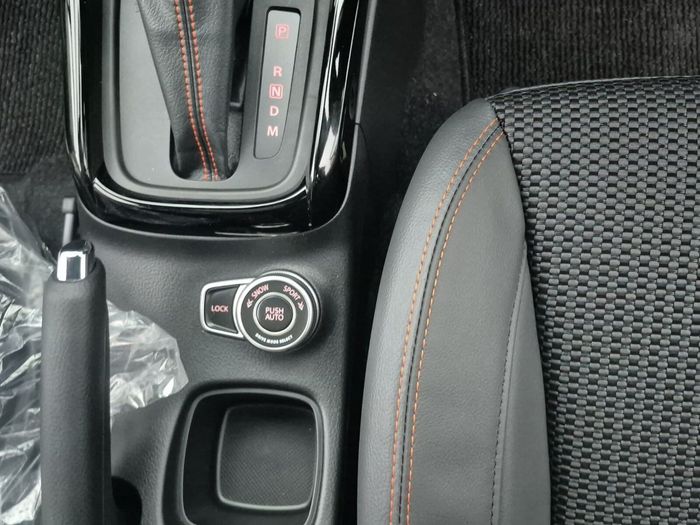 Suzuki S-CROSS 2027