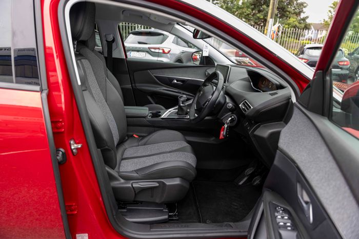 Peugeot 3008 2020