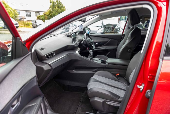 Peugeot 3008 2020