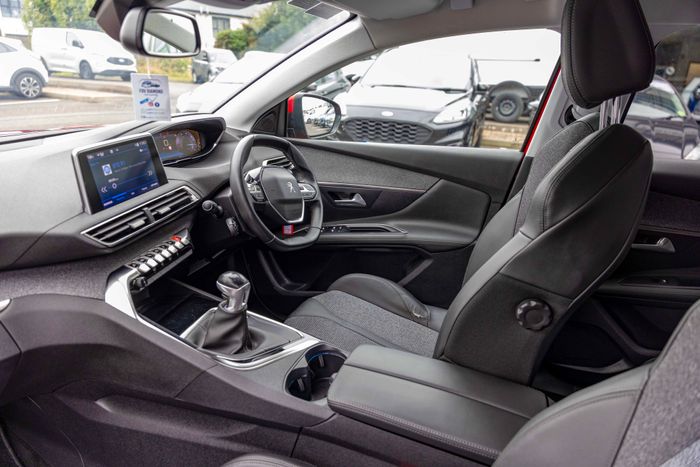 Peugeot 3008 2020