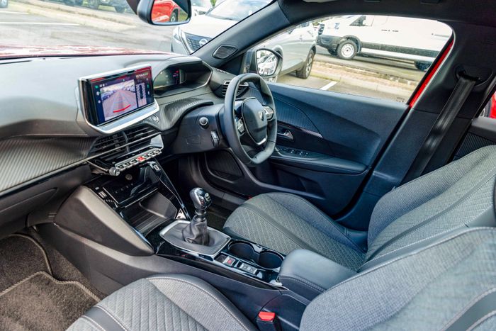 Peugeot 2008 2024