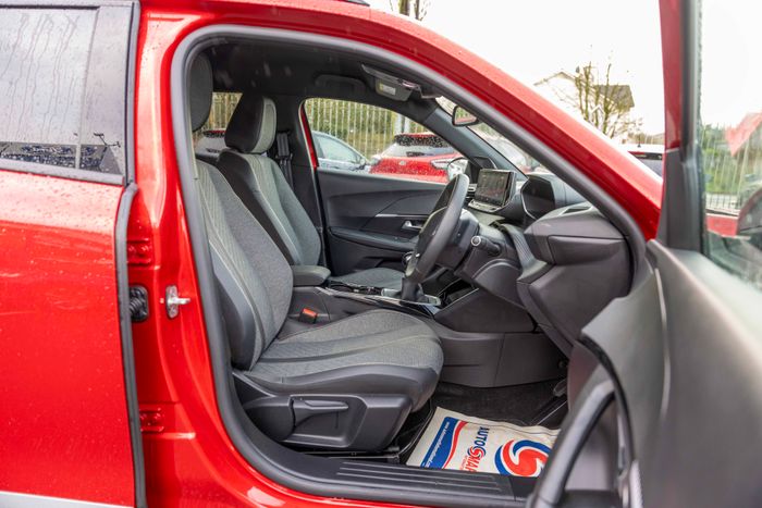 Peugeot 2008 2025
