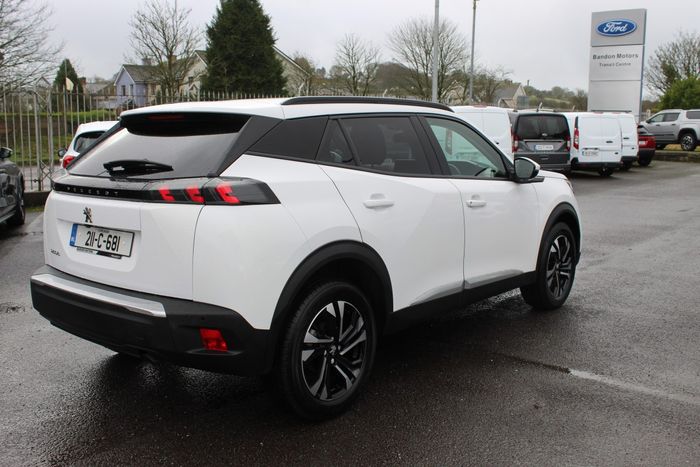 Peugeot 2008 2021