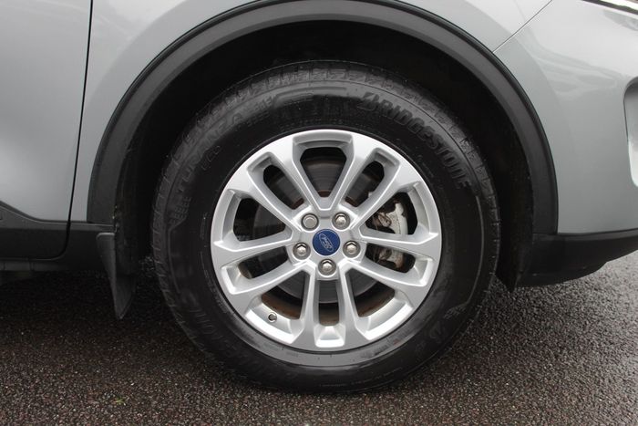 Ford Kuga 2024
