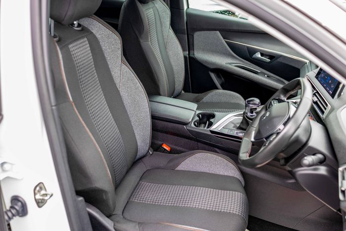 Peugeot 3008 2021