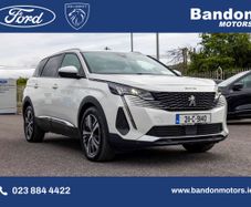 Peugeot 5008 2021